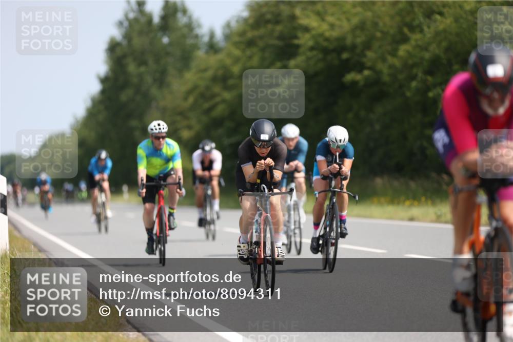 22.06.2025 - Viking Triathlon Yannick Fuchs http://msf.ph/oto/8094311 22.06.2025 11:19:49 Radfahren 17, 62, 100, 116, 224, 226, 278, 350, 457, 520, 623 meine-sportfotos.de