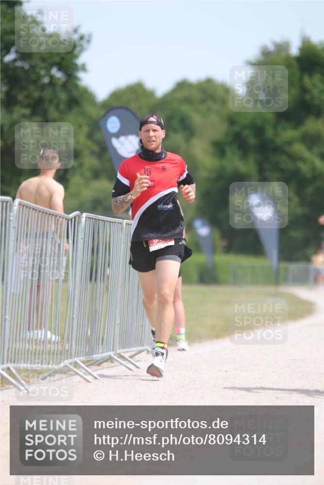 22.06.2025 - Viking Triathlon H.Heesch http://msf.ph/oto/8094314 22.06.2025 13:04:33 Laufen 435, 536, 641, 654 meine-sportfotos.de