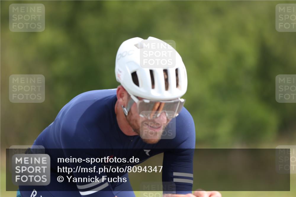 22.06.2025 - Viking Triathlon Yannick Fuchs http://msf.ph/oto/8094347 22.06.2025 11:56:37 Radfahren 132, 326, 356, 465, 601, 645 meine-sportfotos.de