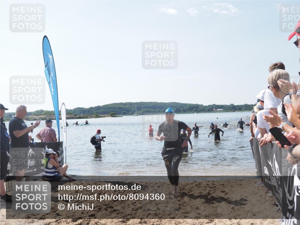 22.06.2025 - Viking Triathlon MichiJ http://msf.ph/oto/8094360 22.06.2025 10:40:07 Schwimmen 248, 283, 394, 538, 553 meine-sportfotos.de