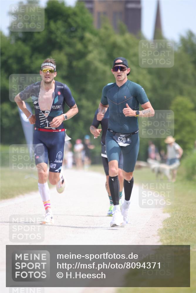 22.06.2025 - Viking Triathlon H.Heesch http://msf.ph/oto/8094371 22.06.2025 13:04:39 Laufen 434, 520, 557, 641 meine-sportfotos.de