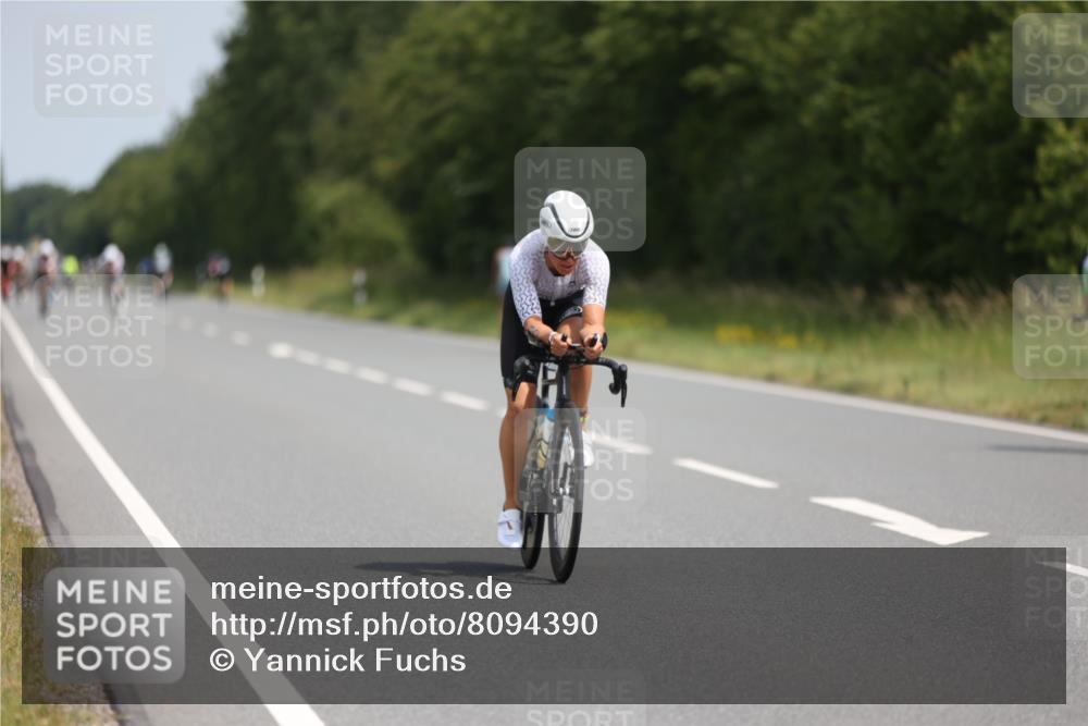22.06.2025 - Viking Triathlon Yannick Fuchs http://msf.ph/oto/8094390 22.06.2025 11:56:56 Radfahren 30, 221, 416 meine-sportfotos.de