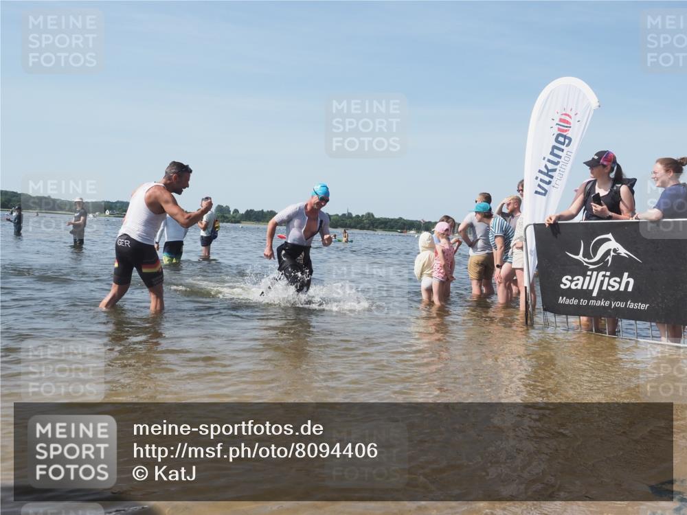 22.06.2025 - Viking Triathlon KatJ http://msf.ph/oto/8094406 22.06.2025 10:29:41 Schwimmen 6 meine-sportfotos.de