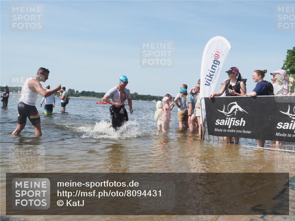 22.06.2025 - Viking Triathlon KatJ http://msf.ph/oto/8094431 22.06.2025 10:29:41 Schwimmen 6 meine-sportfotos.de