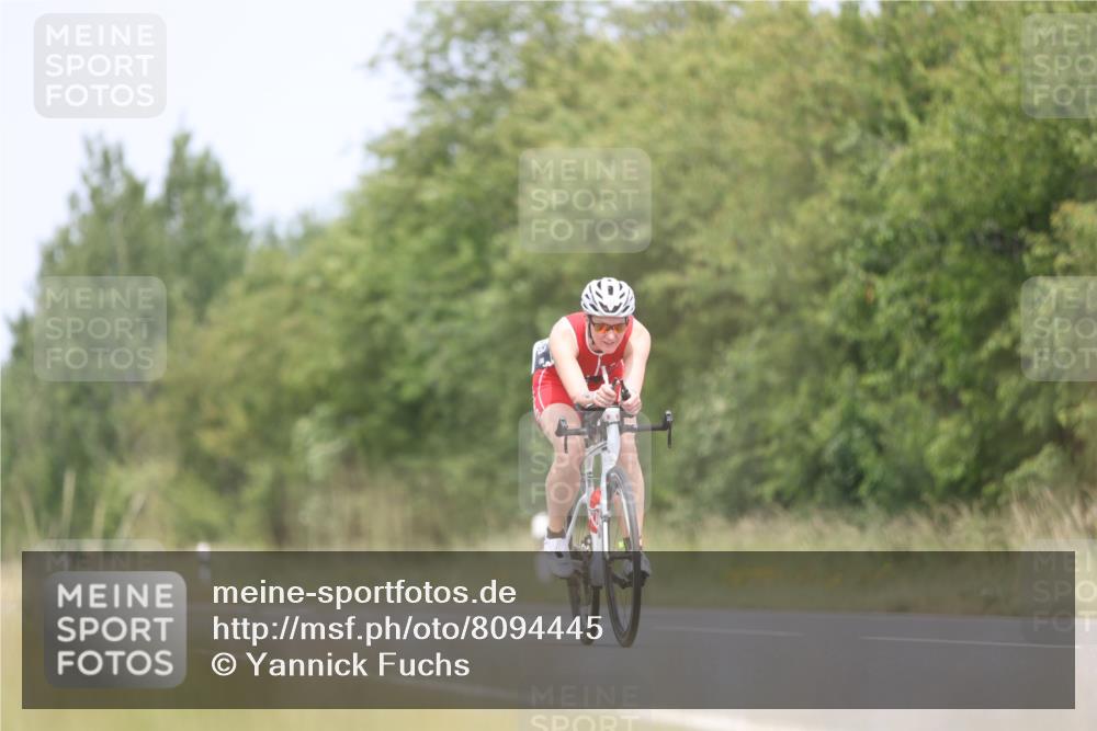 22.06.2025 - Viking Triathlon Yannick Fuchs http://msf.ph/oto/8094445 22.06.2025 13:46:26 Radfahren 353 meine-sportfotos.de