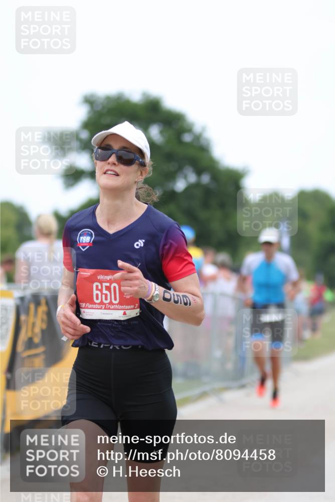 22.06.2025 - Viking Triathlon H.Heesch http://msf.ph/oto/8094458 22.06.2025 15:22:59 Laufen 158, 397, 650 meine-sportfotos.de