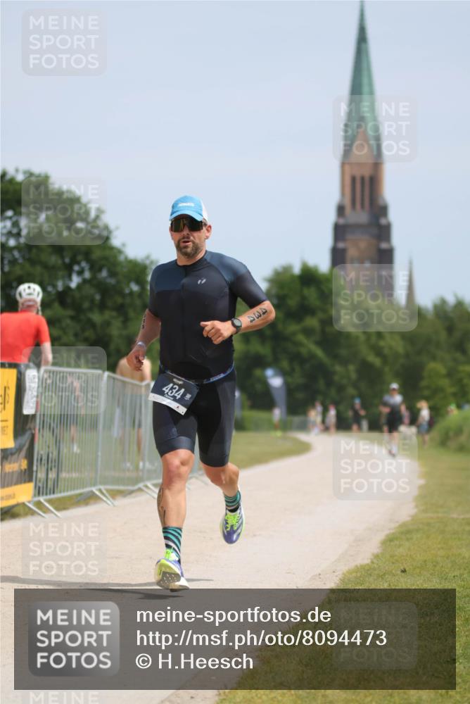 22.06.2025 - Viking Triathlon H.Heesch http://msf.ph/oto/8094473 22.06.2025 13:04:45 Laufen 434, 520, 557 meine-sportfotos.de