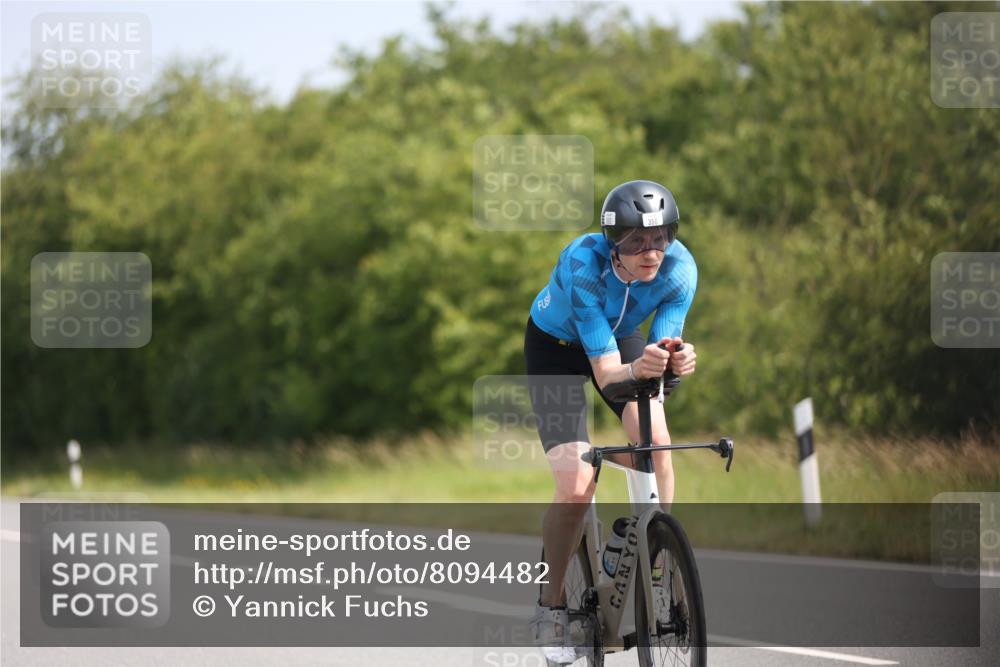22.06.2025 - Viking Triathlon Yannick Fuchs http://msf.ph/oto/8094482 22.06.2025 11:19:54 Radfahren 17, 48, 62, 100, 116, 224, 226, 273, 278, 350, 355, 402, 457, 623, 640 meine-sportfotos.de