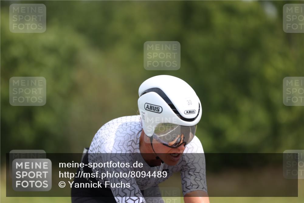 22.06.2025 - Viking Triathlon Yannick Fuchs http://msf.ph/oto/8094489 22.06.2025 11:56:58 Radfahren 30, 221, 416, 510 meine-sportfotos.de