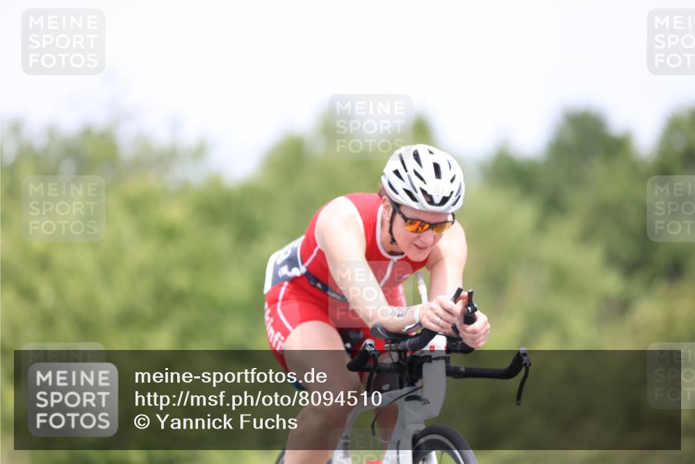 22.06.2025 - Viking Triathlon Yannick Fuchs http://msf.ph/oto/8094510 22.06.2025 13:46:28 Radfahren 353 meine-sportfotos.de