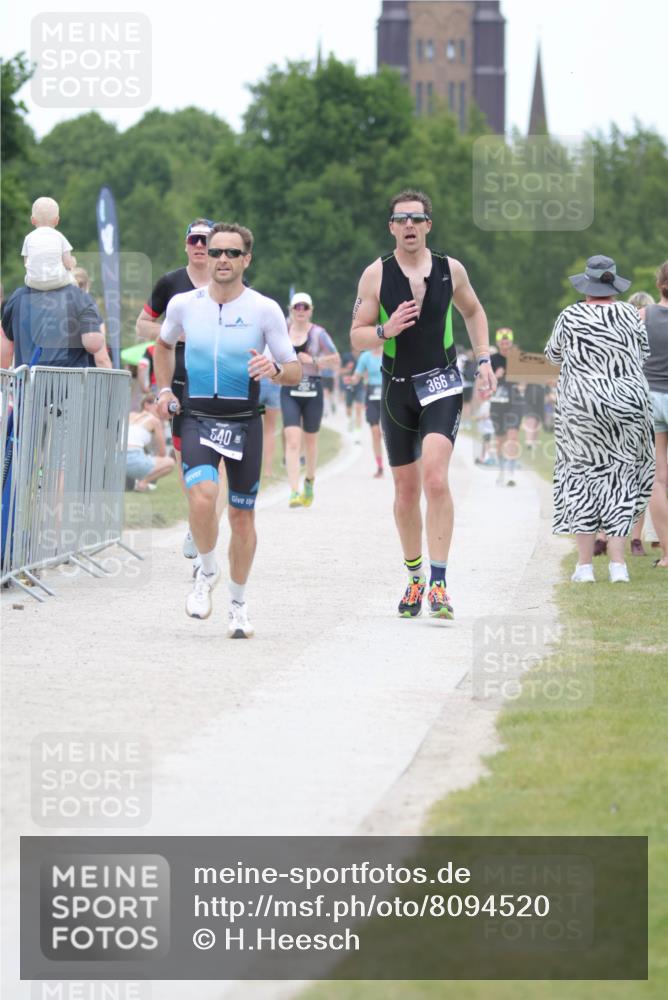 22.06.2025 - Viking Triathlon H.Heesch http://msf.ph/oto/8094520 22.06.2025 15:23:49 Laufen 169, 223, 366, 540, 621 meine-sportfotos.de