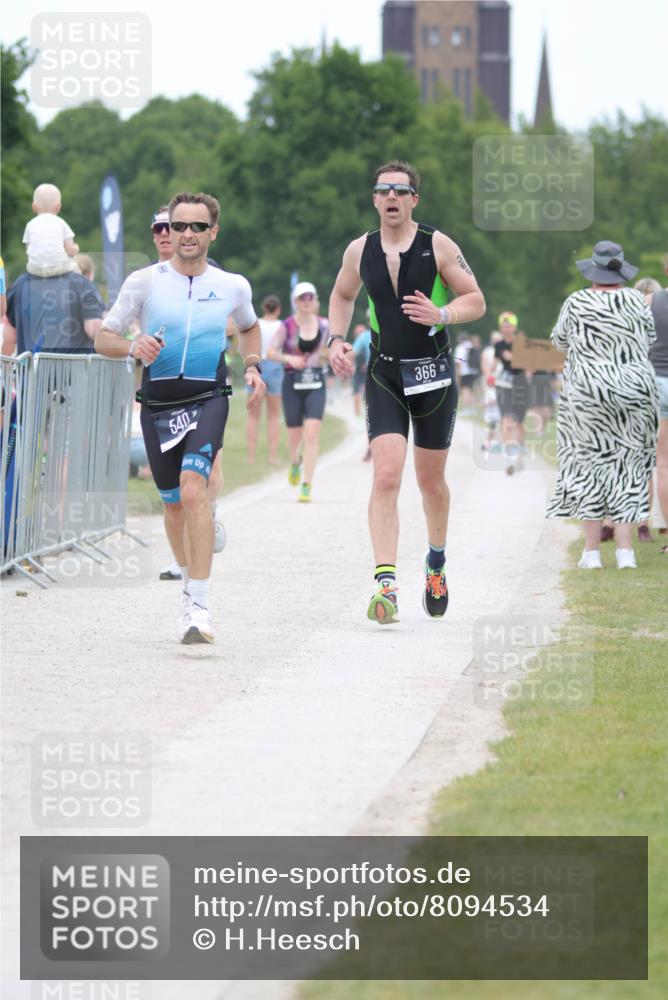 22.06.2025 - Viking Triathlon H.Heesch http://msf.ph/oto/8094534 22.06.2025 15:23:50 Laufen 169, 223, 366, 540, 621 meine-sportfotos.de