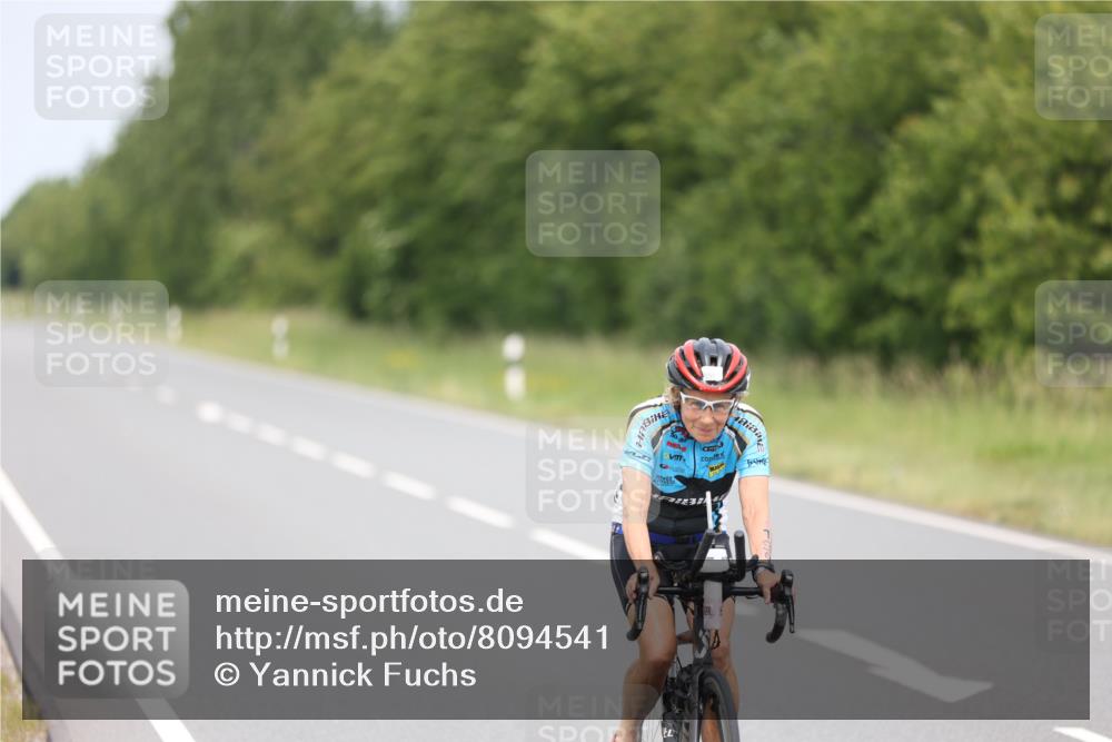 22.06.2025 - Viking Triathlon Yannick Fuchs http://msf.ph/oto/8094541 22.06.2025 13:47:19 Radfahren 190 meine-sportfotos.de