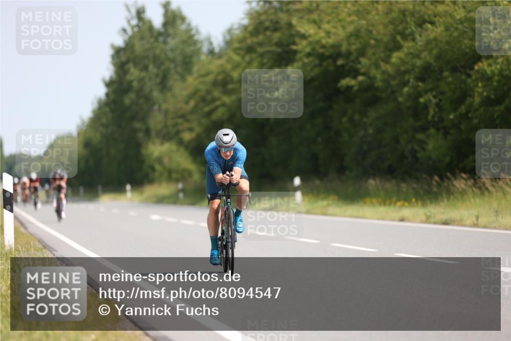 22.06.2025 - Viking Triathlon Yannick Fuchs http://msf.ph/oto/8094547 22.06.2025 11:19:56 Radfahren 48, 100, 116, 224, 226, 273, 350, 355, 402, 457, 623, 640 meine-sportfotos.de