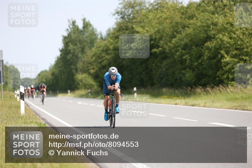 22.06.2025 - Viking Triathlon Yannick Fuchs http://msf.ph/oto/8094553 22.06.2025 11:19:56 Radfahren 48, 100, 116, 224, 226, 273, 350, 355, 402, 457, 623, 640 meine-sportfotos.de