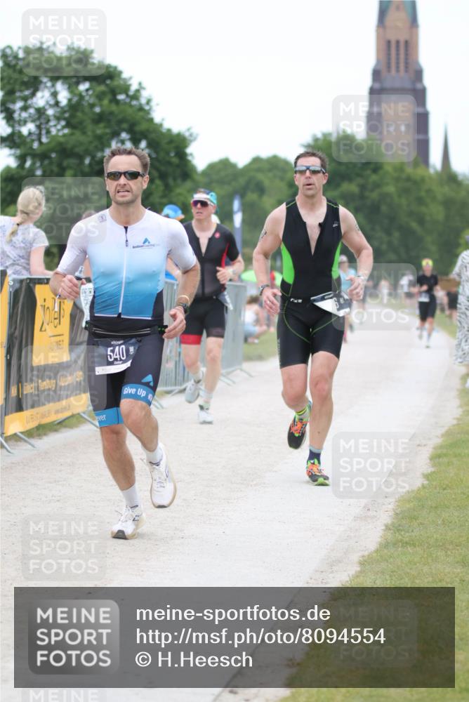 22.06.2025 - Viking Triathlon H.Heesch http://msf.ph/oto/8094554 22.06.2025 15:23:52 Laufen 169, 202, 223, 366, 540, 621 meine-sportfotos.de