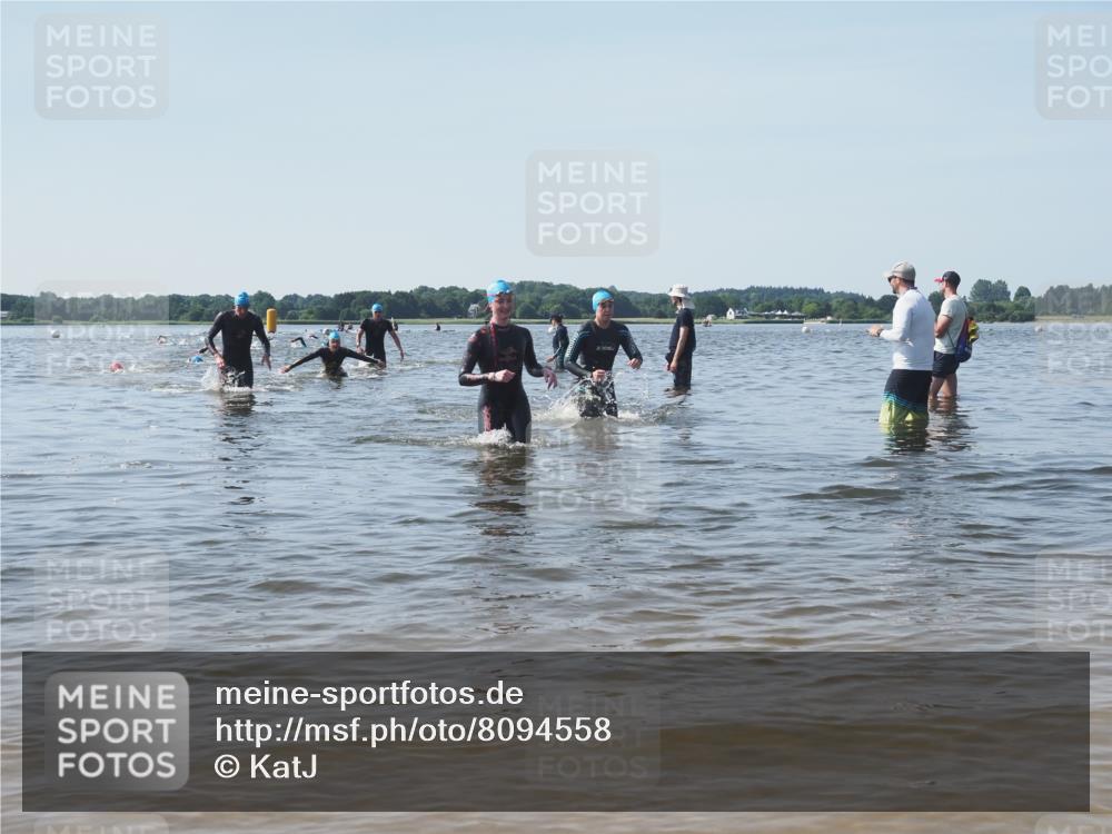 22.06.2025 - Viking Triathlon KatJ http://msf.ph/oto/8094558 22.06.2025 10:29:58 Schwimmen 175, 203, 264, 299, 374, 473 meine-sportfotos.de