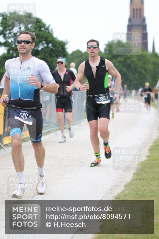22.06.2025 - Viking Triathlon H.Heesch http://msf.ph/oto/8094571 22.06.2025 15:23:52 Laufen 169, 202, 223, 366, 540, 621 meine-sportfotos.de