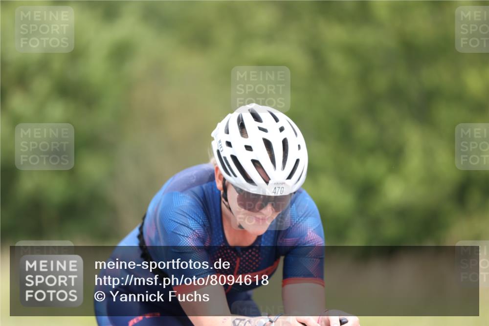 22.06.2025 - Viking Triathlon Yannick Fuchs http://msf.ph/oto/8094618 22.06.2025 13:47:53 Radfahren 470, 476 meine-sportfotos.de