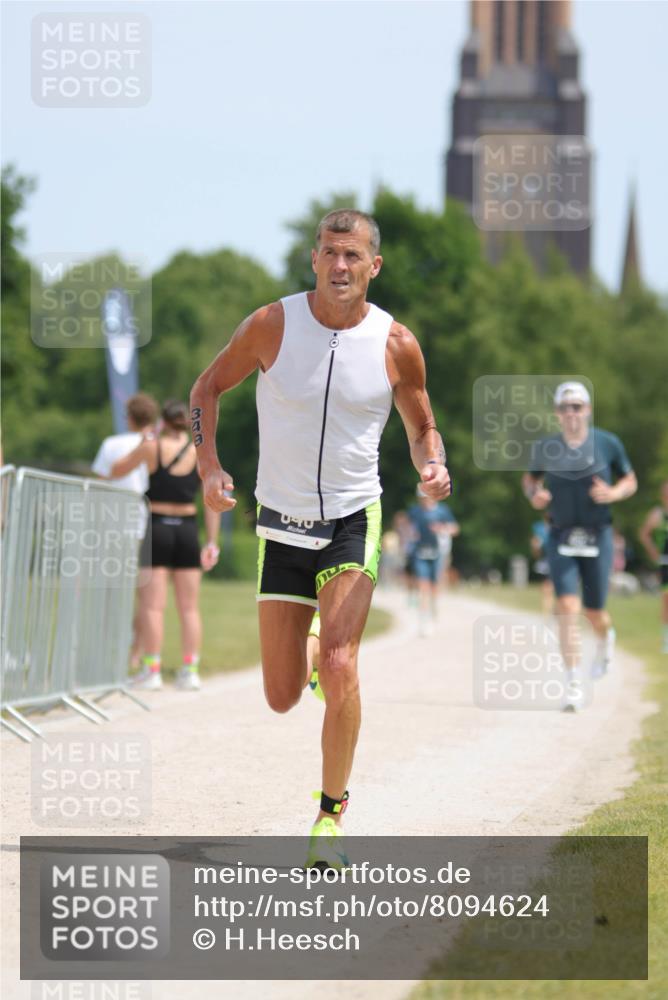 22.06.2025 - Viking Triathlon H.Heesch http://msf.ph/oto/8094624 22.06.2025 13:05:15 Laufen 349, 492 meine-sportfotos.de