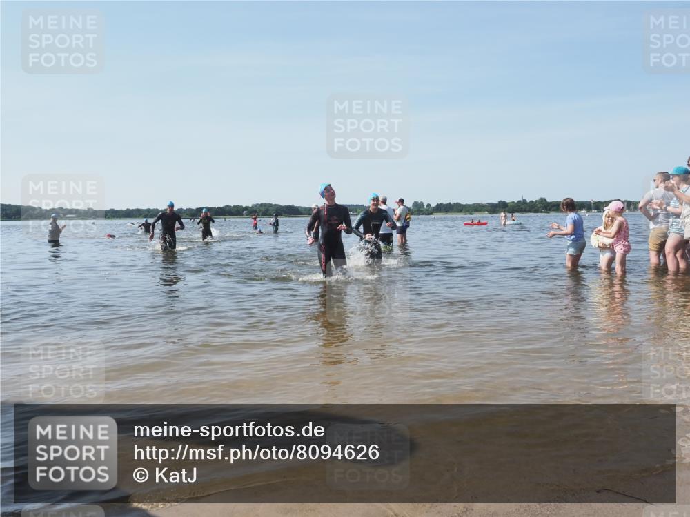 22.06.2025 - Viking Triathlon KatJ http://msf.ph/oto/8094626 22.06.2025 10:30:00 Schwimmen 175, 203, 264, 299, 374, 473 meine-sportfotos.de