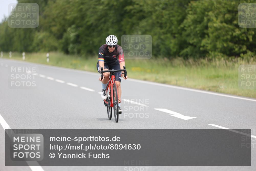 22.06.2025 - Viking Triathlon Yannick Fuchs http://msf.ph/oto/8094630 22.06.2025 13:47:55 Radfahren 470, 476 meine-sportfotos.de