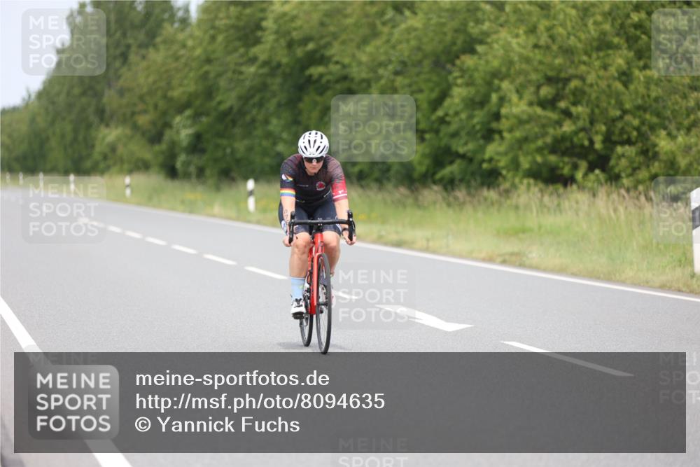 22.06.2025 - Viking Triathlon Yannick Fuchs http://msf.ph/oto/8094635 22.06.2025 13:47:55 Radfahren 470, 476 meine-sportfotos.de