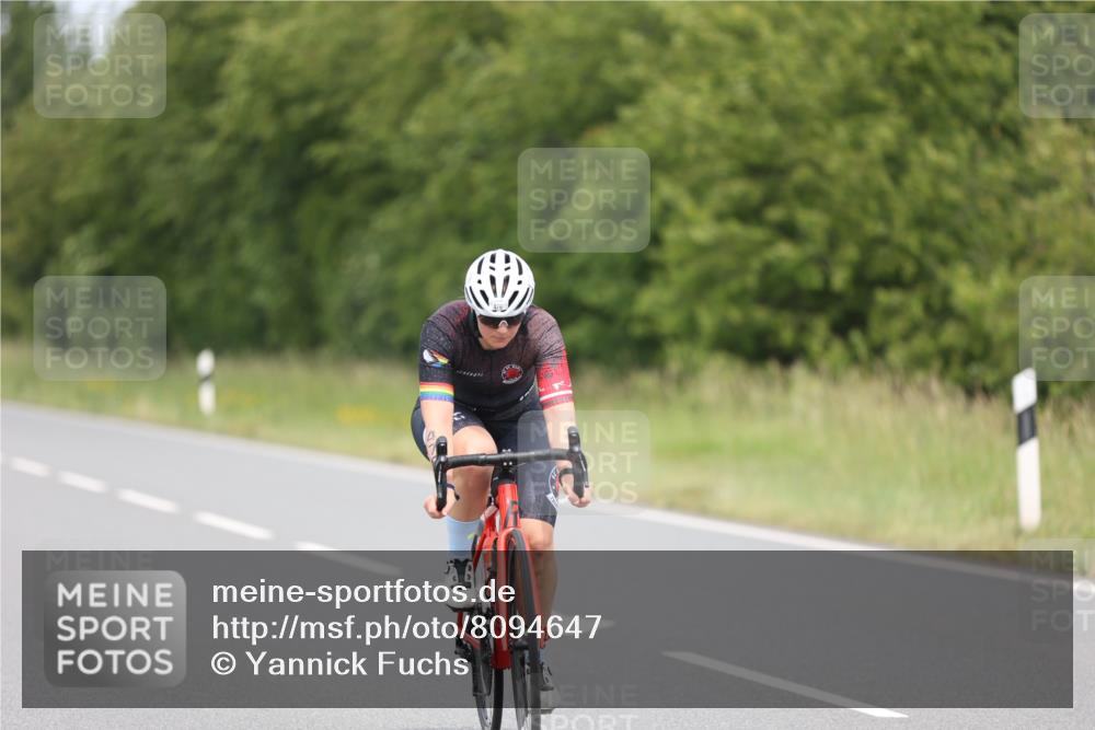 22.06.2025 - Viking Triathlon Yannick Fuchs http://msf.ph/oto/8094647 22.06.2025 13:47:56 Radfahren 470, 476 meine-sportfotos.de
