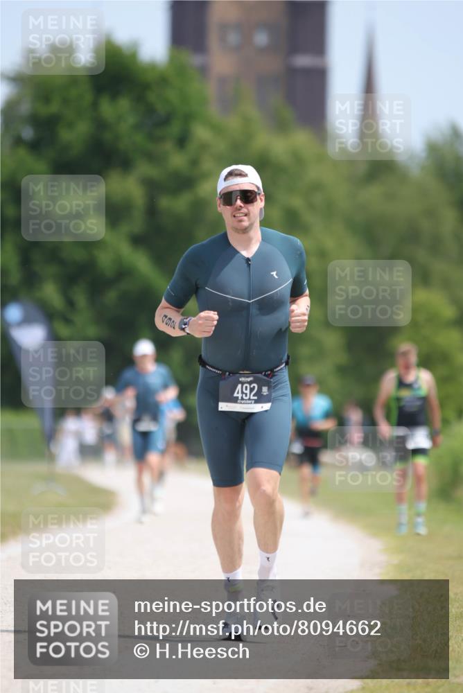 22.06.2025 - Viking Triathlon H.Heesch http://msf.ph/oto/8094662 22.06.2025 13:05:17 Laufen 349, 492 meine-sportfotos.de