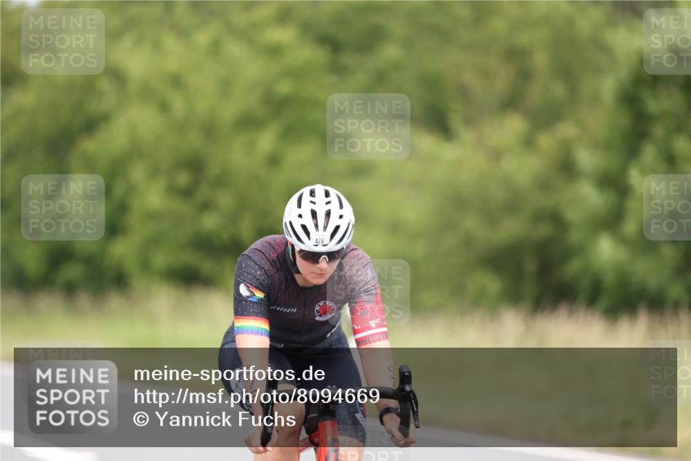 22.06.2025 - Viking Triathlon Yannick Fuchs http://msf.ph/oto/8094669 22.06.2025 13:47:57 Radfahren 470, 476 meine-sportfotos.de