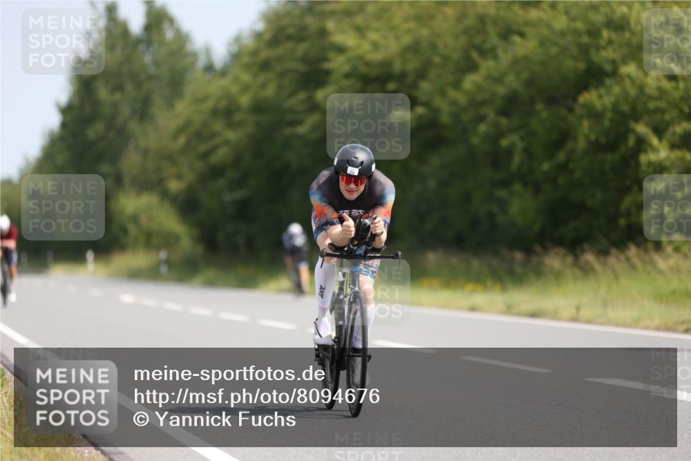 22.06.2025 - Viking Triathlon Yannick Fuchs http://msf.ph/oto/8094676 22.06.2025 11:20:01 Radfahren 48, 53, 136, 226, 273, 355, 399, 402, 416, 640 meine-sportfotos.de