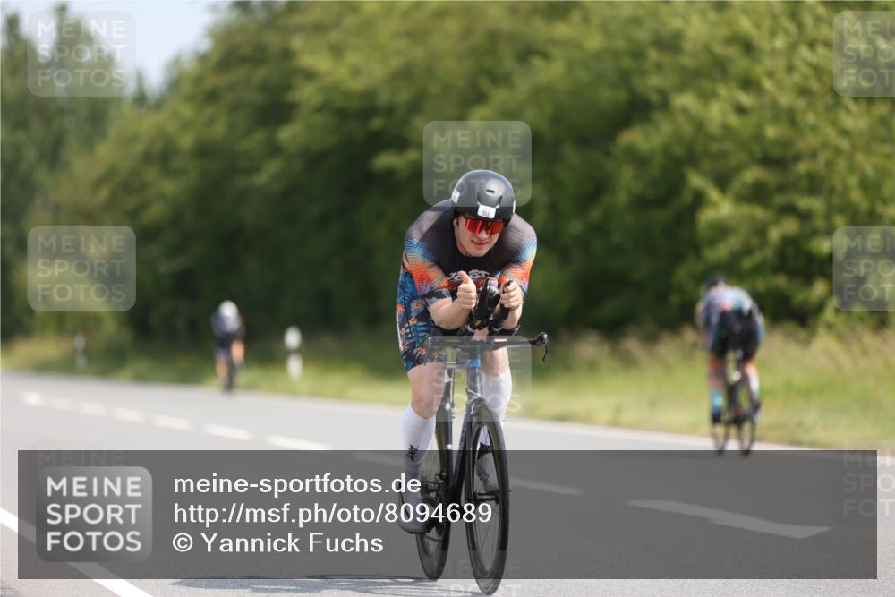 22.06.2025 - Viking Triathlon Yannick Fuchs http://msf.ph/oto/8094689 22.06.2025 11:20:01 Radfahren 48, 53, 136, 226, 273, 355, 399, 402, 416, 640 meine-sportfotos.de