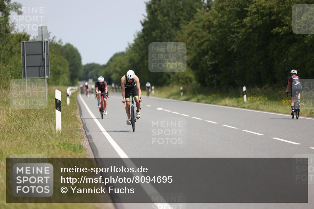 22.06.2025 - Viking Triathlon Yannick Fuchs http://msf.ph/oto/8094695 22.06.2025 11:57:09 Radfahren 282, 348, 416, 476, 510, 557 meine-sportfotos.de