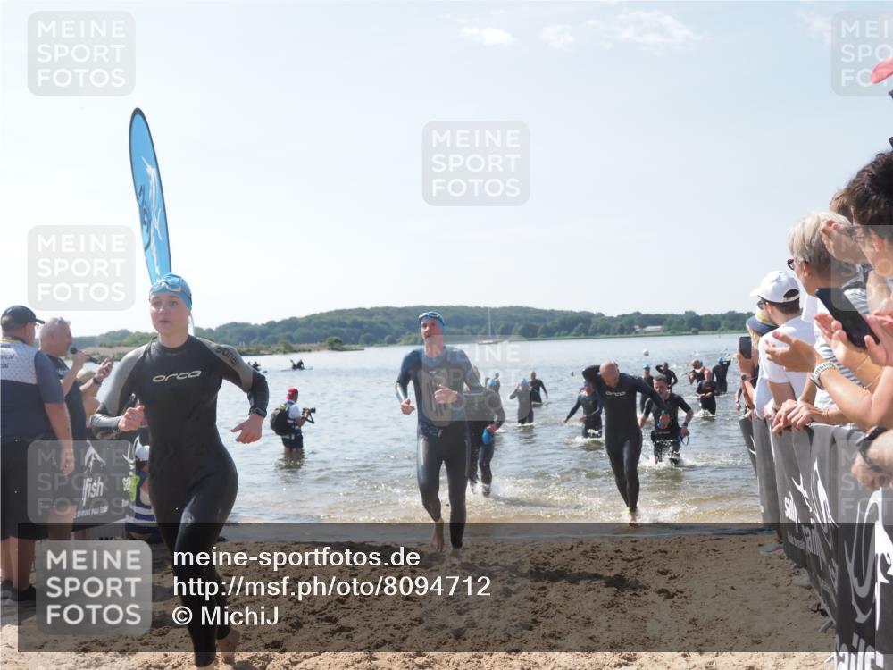 22.06.2025 - Viking Triathlon MichiJ http://msf.ph/oto/8094712 22.06.2025 10:40:29 Schwimmen 44, 228, 239, 254, 275, 291, 325, 375, 379, 385, 487, 511, 514, 517, 556, 644, 657 meine-sportfotos.de