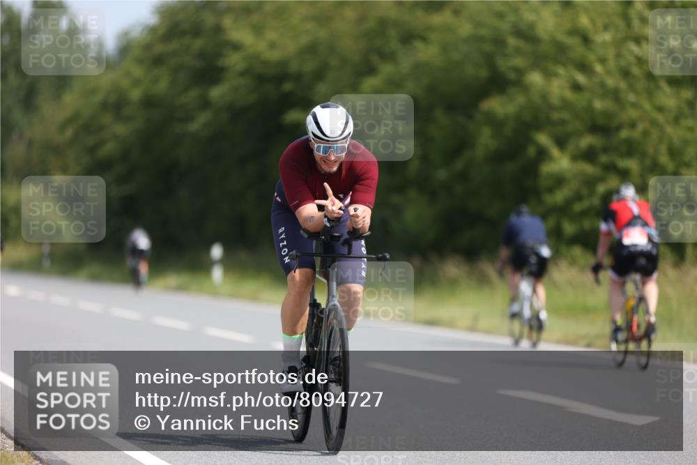 22.06.2025 - Viking Triathlon Yannick Fuchs http://msf.ph/oto/8094727 22.06.2025 11:20:06 Radfahren 48, 53, 136, 158, 273, 355, 399, 416, 461 meine-sportfotos.de