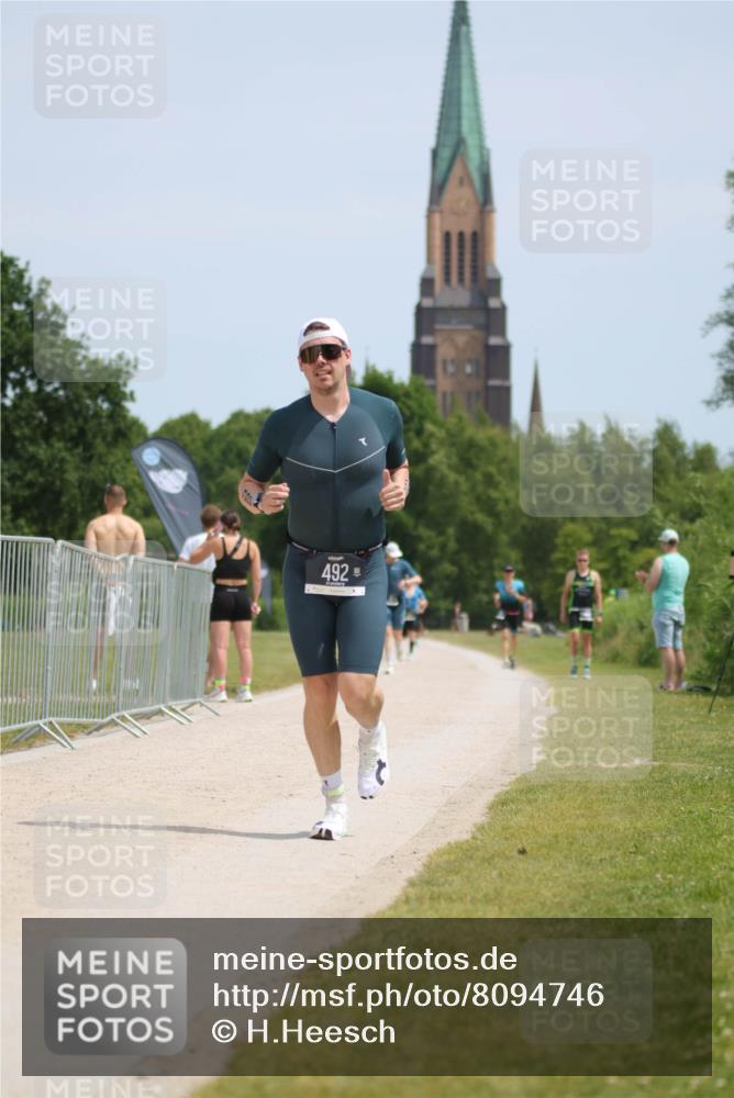 22.06.2025 - Viking Triathlon H.Heesch http://msf.ph/oto/8094746 22.06.2025 13:05:20 Laufen 349, 492 meine-sportfotos.de