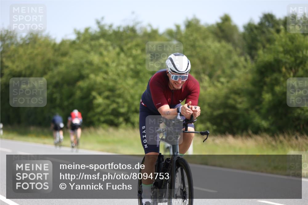 22.06.2025 - Viking Triathlon Yannick Fuchs http://msf.ph/oto/8094753 22.06.2025 11:20:07 Radfahren 53, 136, 158, 273, 399, 416, 461 meine-sportfotos.de