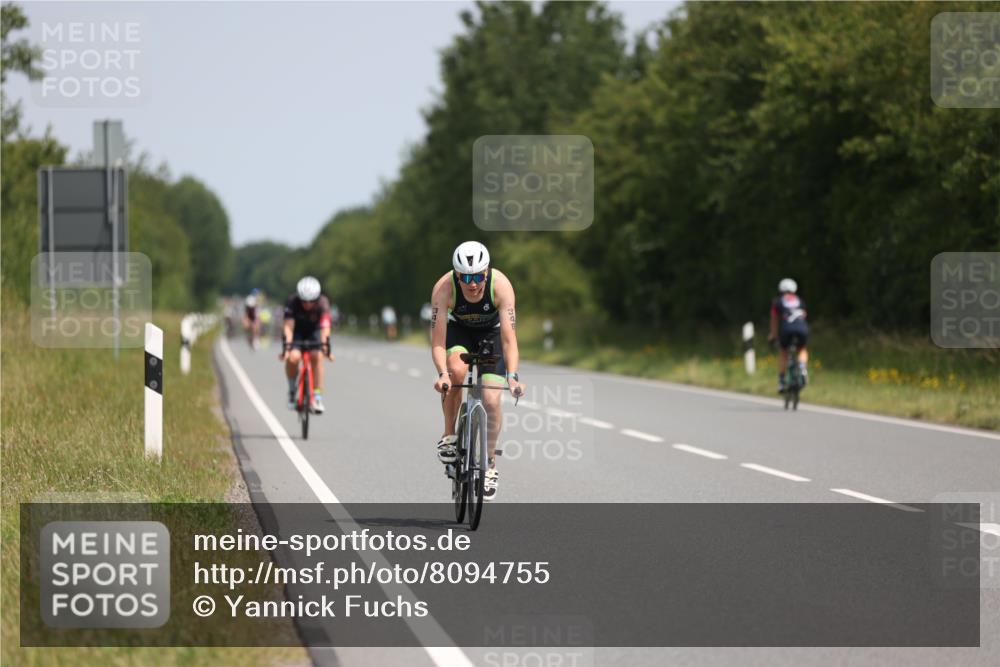 22.06.2025 - Viking Triathlon Yannick Fuchs http://msf.ph/oto/8094755 22.06.2025 11:57:10 Radfahren 282, 348, 476, 510, 557 meine-sportfotos.de