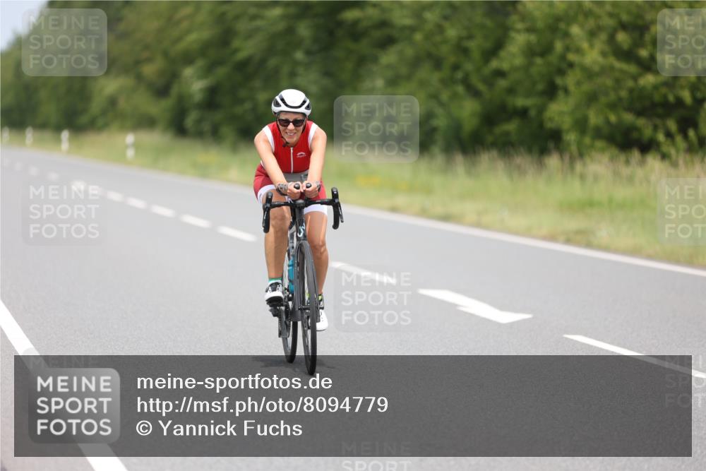 22.06.2025 - Viking Triathlon Yannick Fuchs http://msf.ph/oto/8094779 22.06.2025 13:49:51 Radfahren 484 meine-sportfotos.de