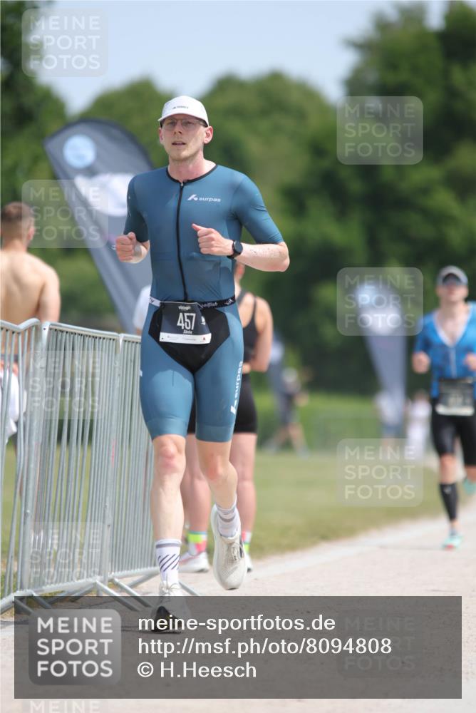 22.06.2025 - Viking Triathlon H.Heesch http://msf.ph/oto/8094808 22.06.2025 13:05:29 Laufen 316, 414, 457 meine-sportfotos.de