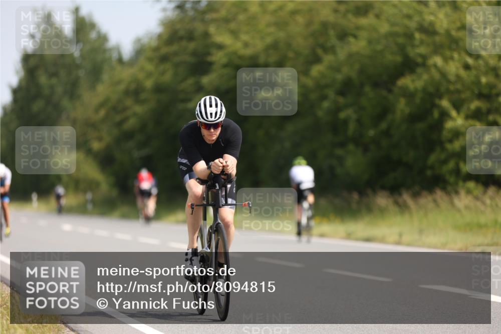 22.06.2025 - Viking Triathlon Yannick Fuchs http://msf.ph/oto/8094815 22.06.2025 11:20:10 Radfahren 38, 53, 136, 158, 399, 416, 461, 554 meine-sportfotos.de