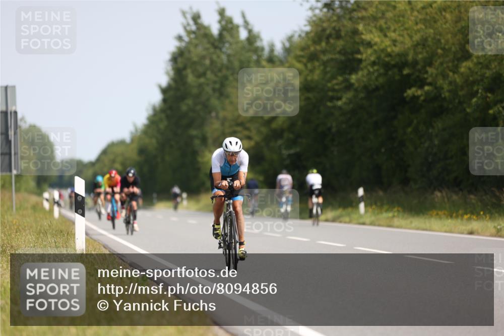 22.06.2025 - Viking Triathlon Yannick Fuchs http://msf.ph/oto/8094856 22.06.2025 11:20:13 Radfahren 38, 113, 136, 158, 399, 416, 461, 554 meine-sportfotos.de