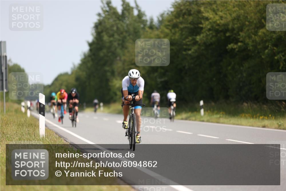 22.06.2025 - Viking Triathlon Yannick Fuchs http://msf.ph/oto/8094862 22.06.2025 11:20:13 Radfahren 38, 113, 136, 158, 399, 416, 461, 554 meine-sportfotos.de