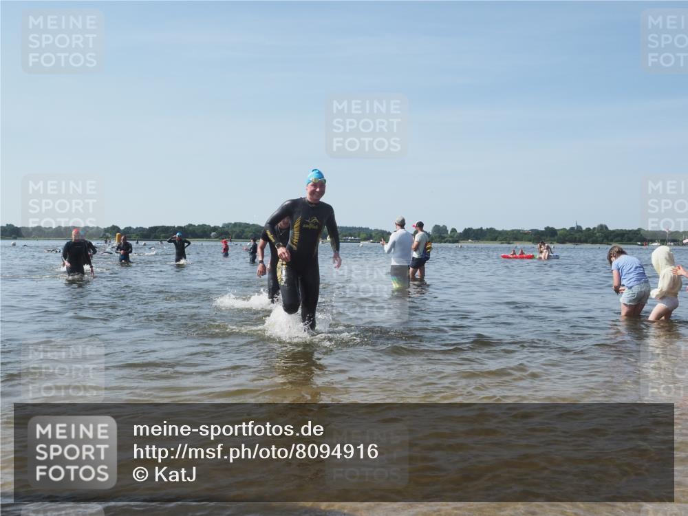 22.06.2025 - Viking Triathlon KatJ http://msf.ph/oto/8094916 22.06.2025 10:30:11 Schwimmen 132, 175, 203, 374, 381, 491, 626, 643 meine-sportfotos.de