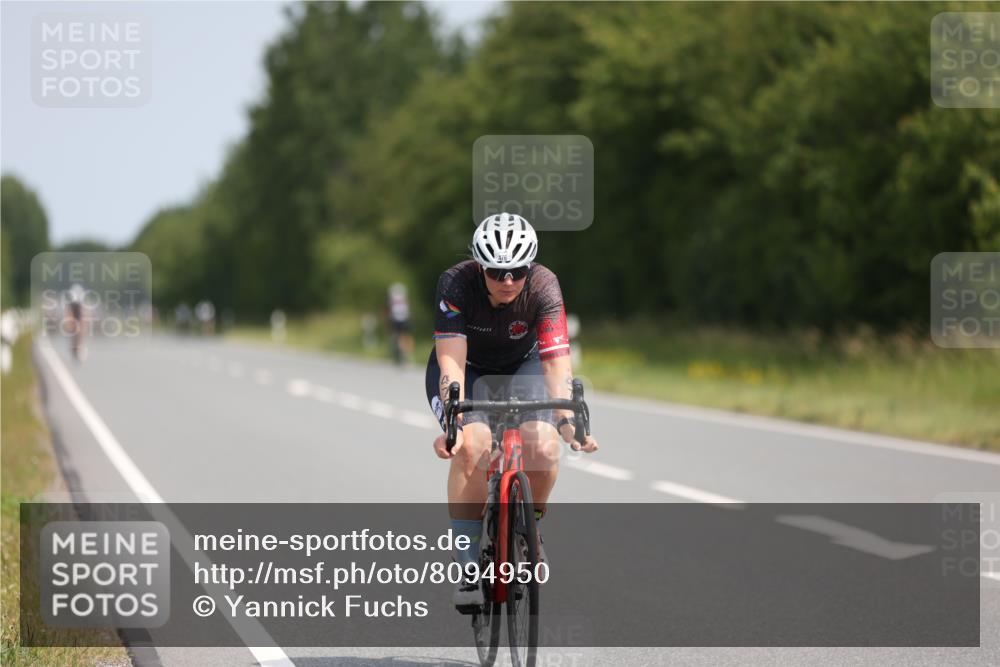 22.06.2025 - Viking Triathlon Yannick Fuchs http://msf.ph/oto/8094950 22.06.2025 11:57:15 Radfahren 282, 348, 476, 557 meine-sportfotos.de