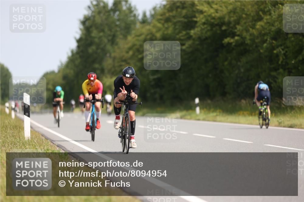 22.06.2025 - Viking Triathlon Yannick Fuchs http://msf.ph/oto/8094954 22.06.2025 11:20:16 Radfahren 38, 113, 158, 461, 554 meine-sportfotos.de