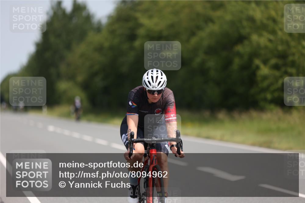 22.06.2025 - Viking Triathlon Yannick Fuchs http://msf.ph/oto/8094962 22.06.2025 11:57:15 Radfahren 282, 348, 476, 557 meine-sportfotos.de