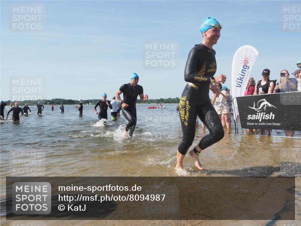 22.06.2025 - Viking Triathlon KatJ http://msf.ph/oto/8094987 22.06.2025 10:30:14 Schwimmen 132, 175, 203, 374, 381, 491, 626, 643 meine-sportfotos.de