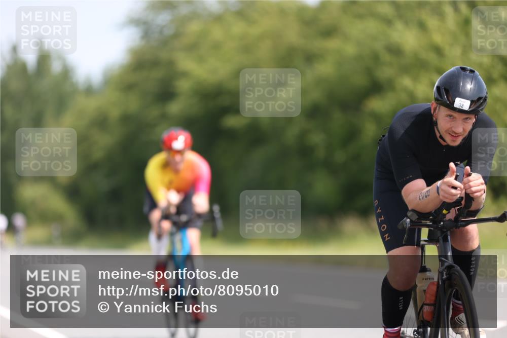 22.06.2025 - Viking Triathlon Yannick Fuchs http://msf.ph/oto/8095010 22.06.2025 11:20:18 Radfahren 38, 113, 158, 554, 628 meine-sportfotos.de