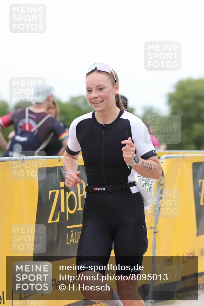 22.06.2025 - Viking Triathlon H.Heesch http://msf.ph/oto/8095013 22.06.2025 15:25:37 Laufen 22, 44, 343 meine-sportfotos.de